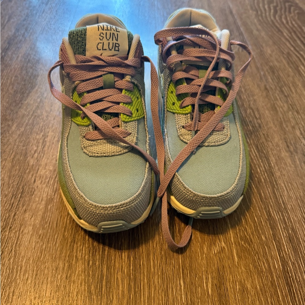 Nike Green and Gray Sneakers with Mesh Upper and Cushioned Sole NWOT